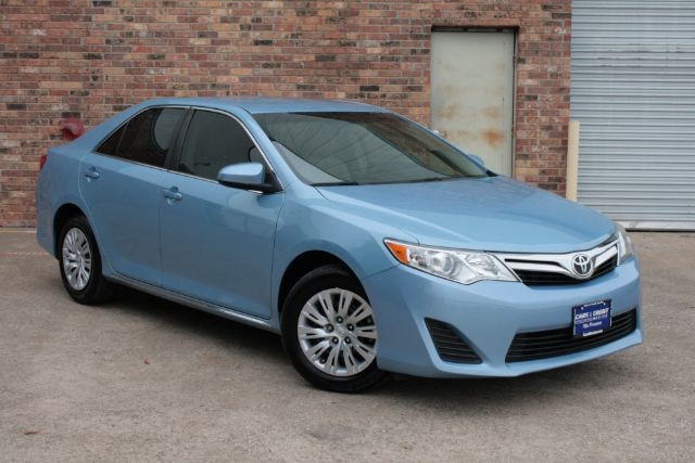 2013 Toyota Camry LE