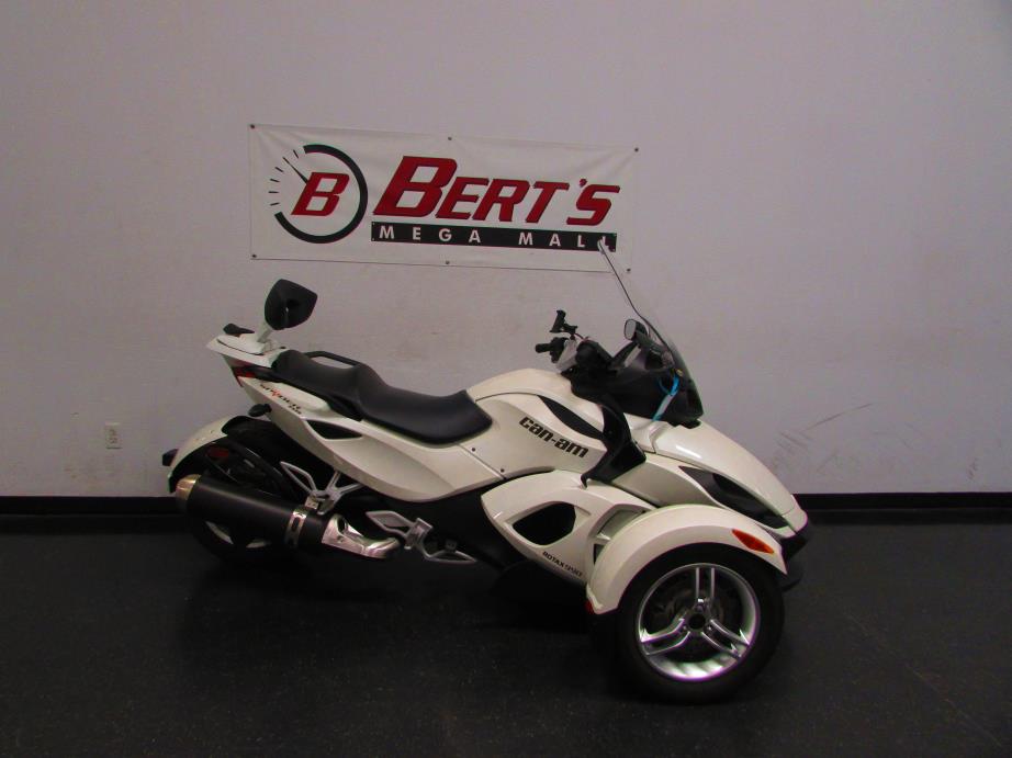 2012 Can-Am Spyder - Roadster RS-S