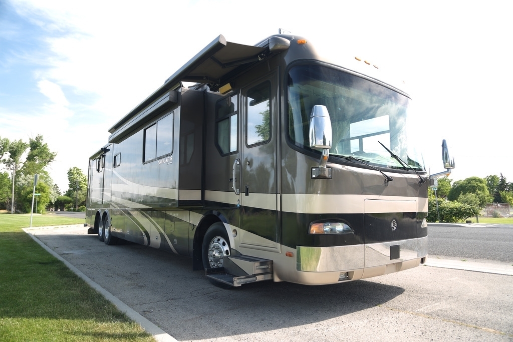 2005 Holiday Rambler Navigator 45PBQ