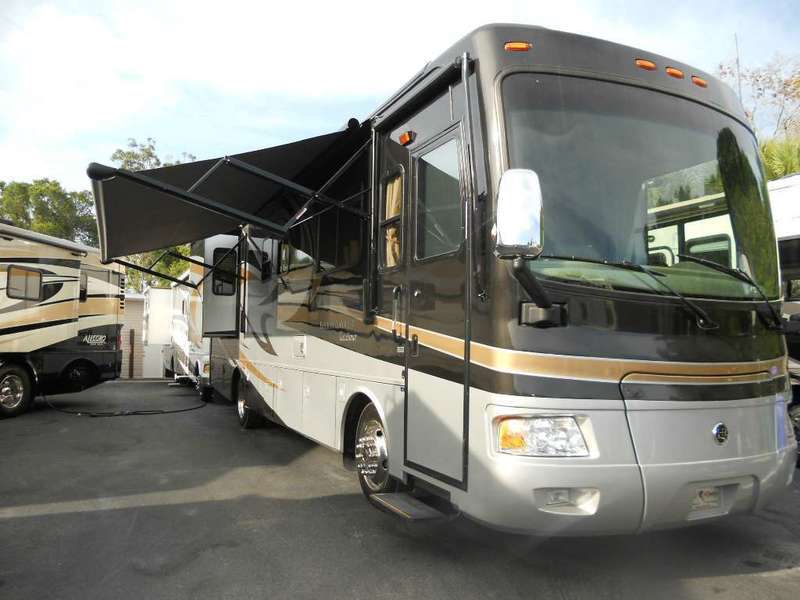 2009 Holiday Rambler Vacationer 36SFD