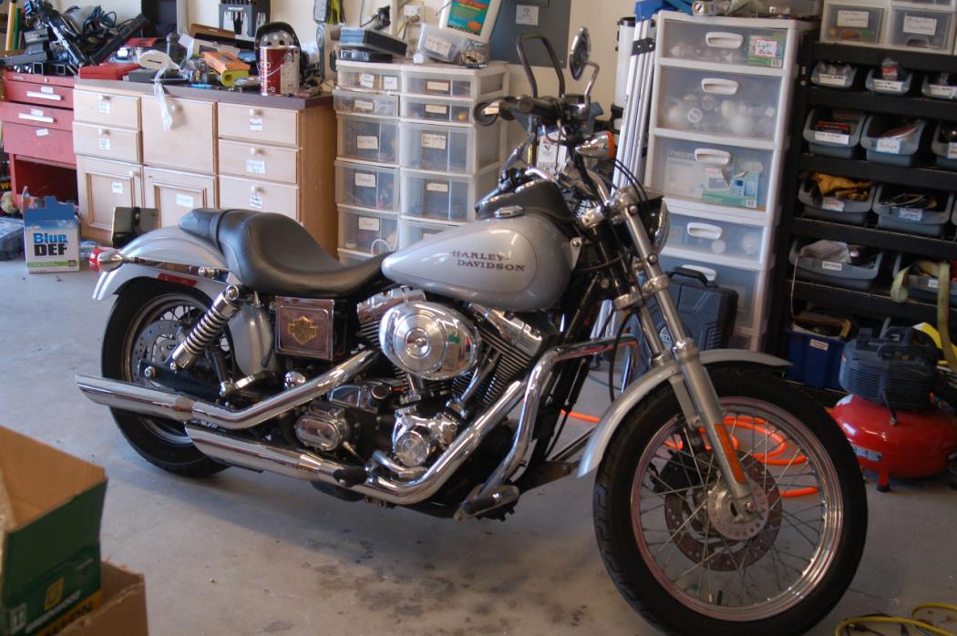 2002 Harley-Davidson DYNA