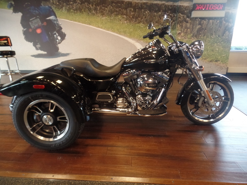 2016 Harley-Davidson FLRT - Freewheeler