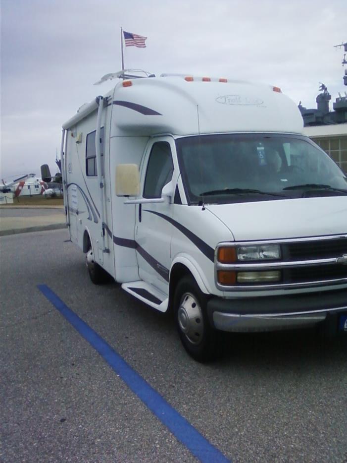 2003 R-Vision 22 FT