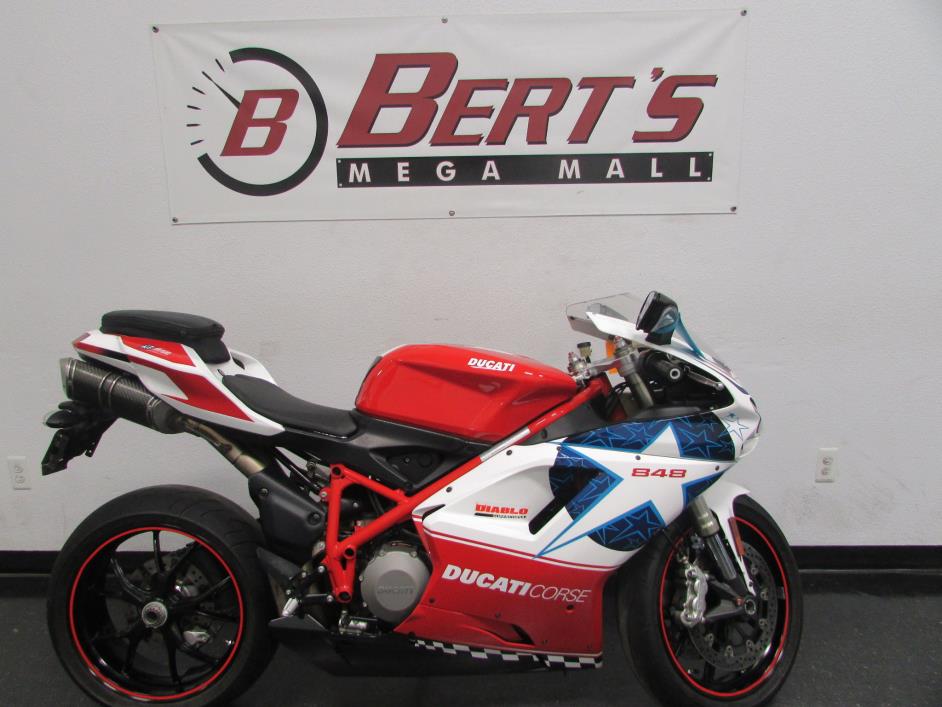 2010 Ducati 848 - Base