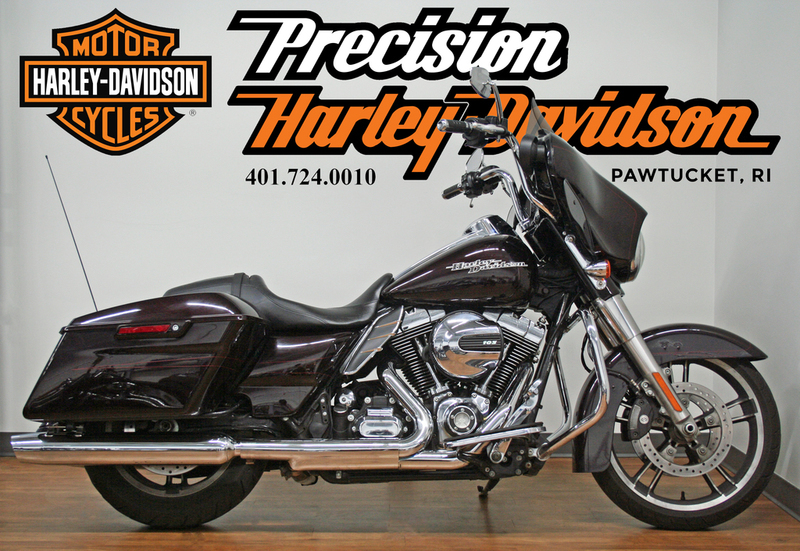 2014 Harley-Davidson FLHXS - Street Glide Special