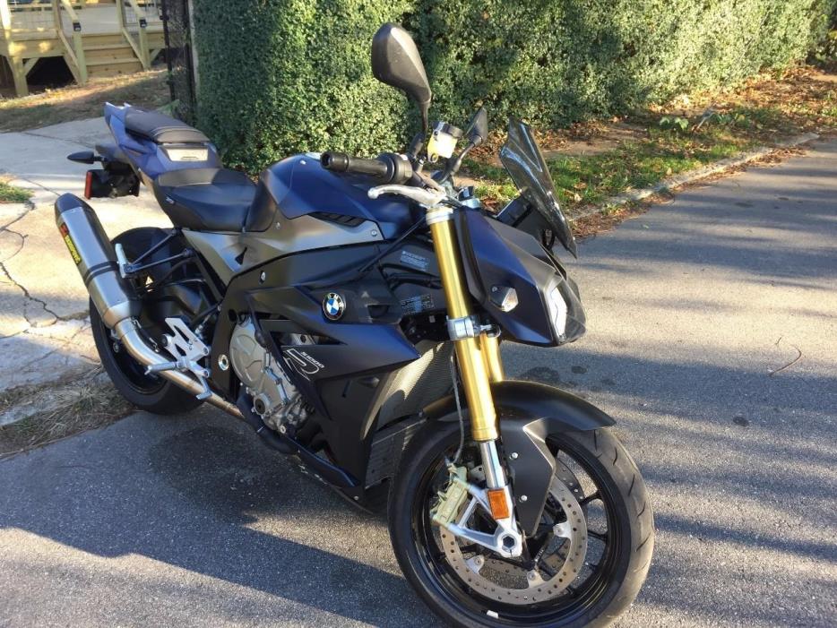 2015 BMW S 1000 R