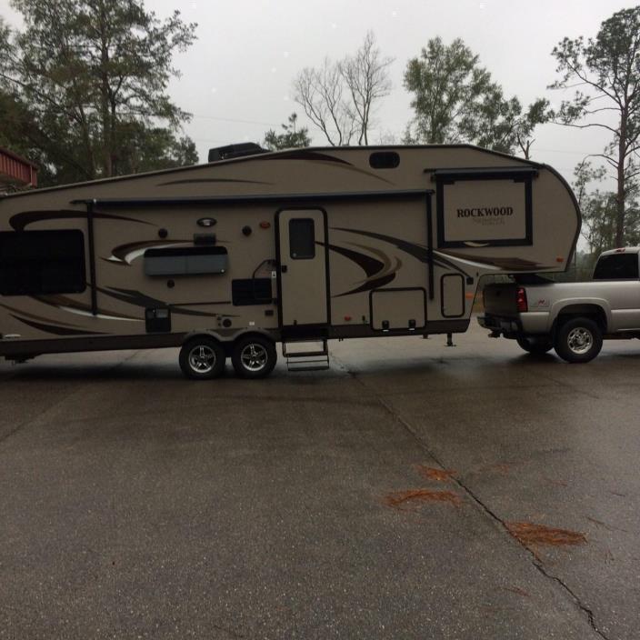 2013 Forest River ROCKWOOD SIGNATURE ULTRA