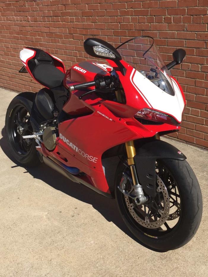 2016 Ducati SUPERBIKE 1199 PANIGALE R
