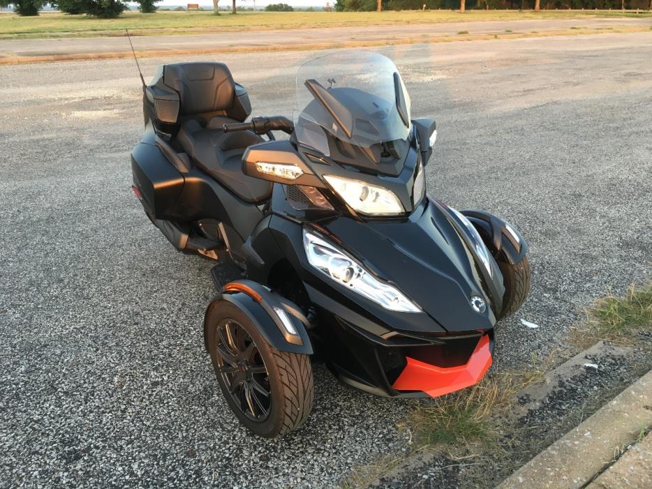 2016 Can-Am SPYDER RT-S SPECIAL SERIES SE6