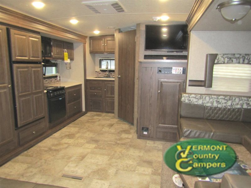 2017 Forest River Rv Rockwood Ultra Lite 2304DS