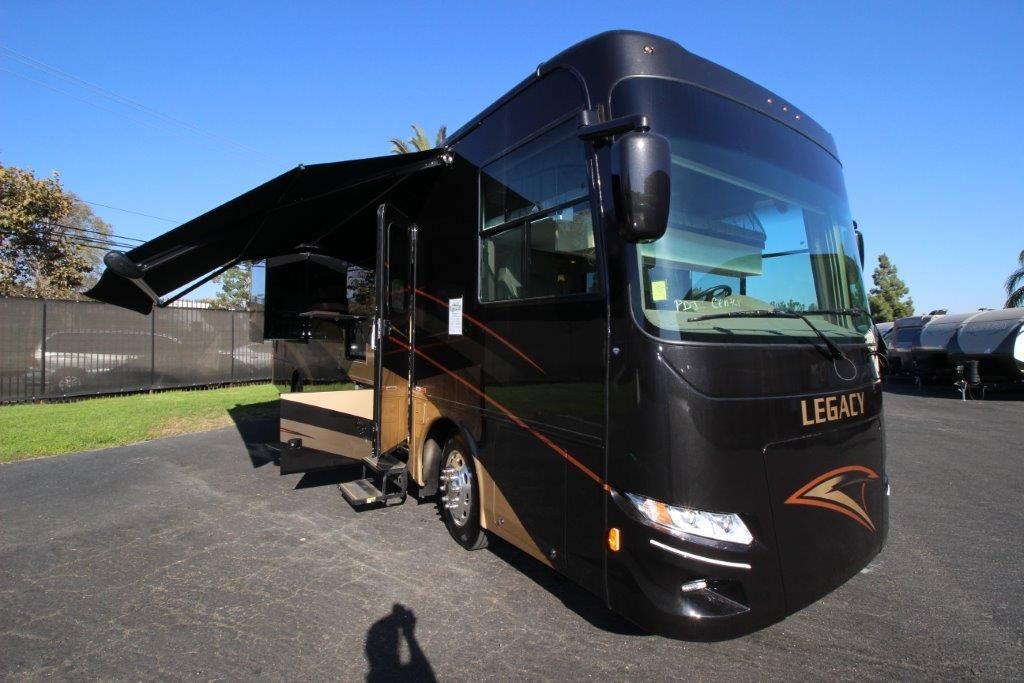 2017 Forest River Legacy 340BH