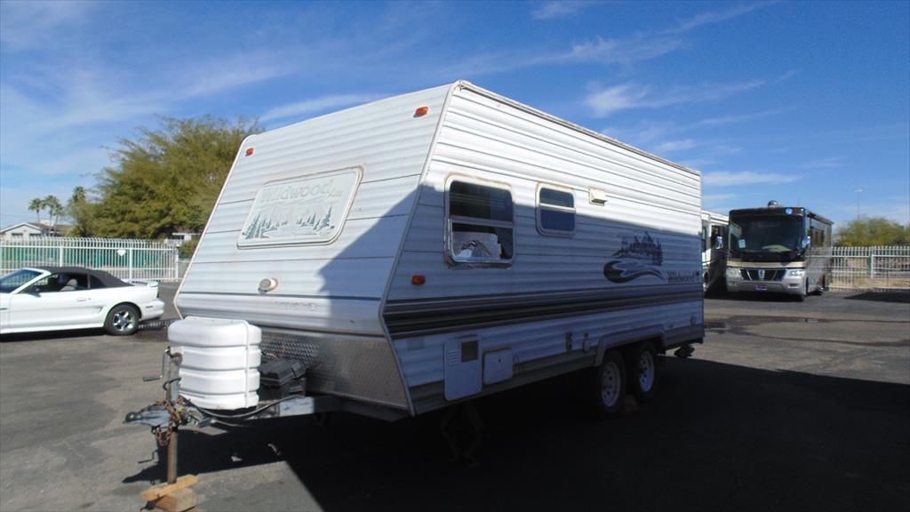2003 Forest River Wildwood T19