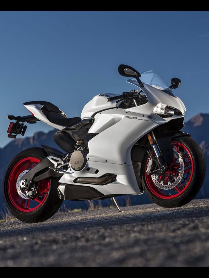 2017 Ducati SUPERBIKE 959 PANIGALE WHITE