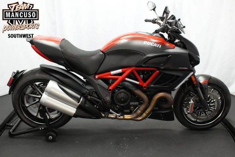 2011 Ducati Diavel Carbon