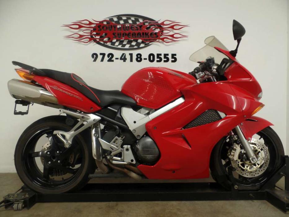 2002 Honda Interceptor VFR™800FI