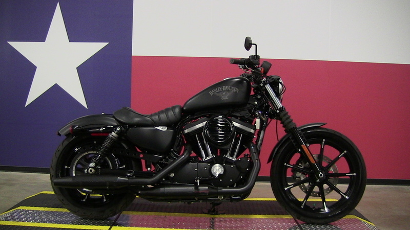 2016 Harley-Davidson XL883N - Sportster Iron 883