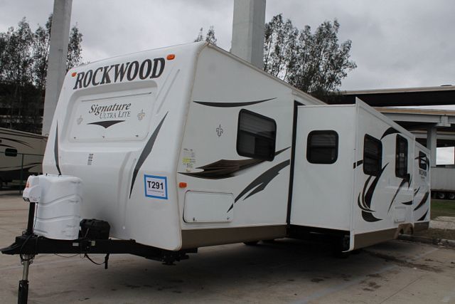 2012 Forest River Rockwood Signature 8312SS