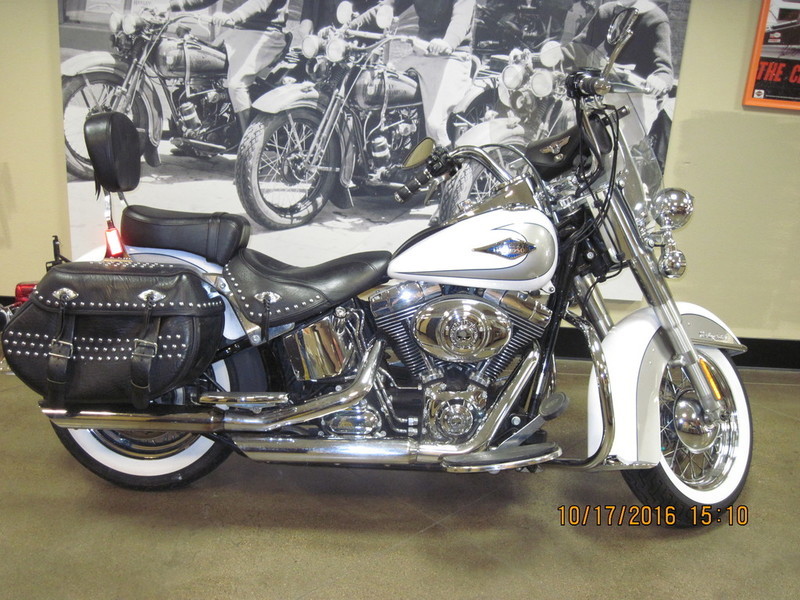 2009 Harley-Davidson FLSTC - Heritage Softail