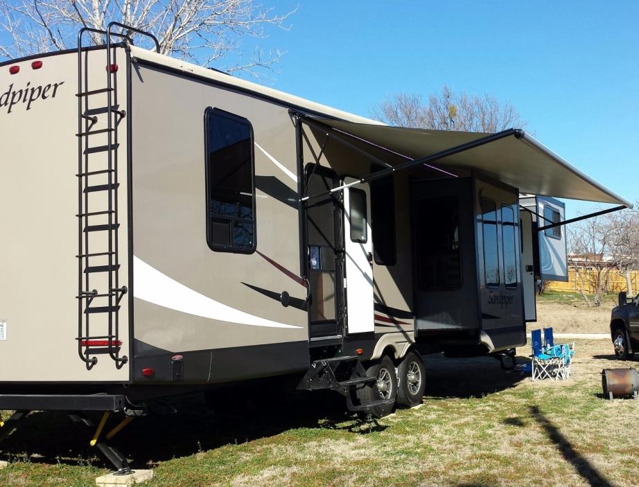 2015 Forest River SANDPIPER 377 FLIK