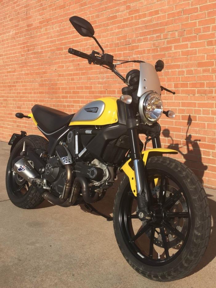 2015 Ducati SCRAMBLER ICON