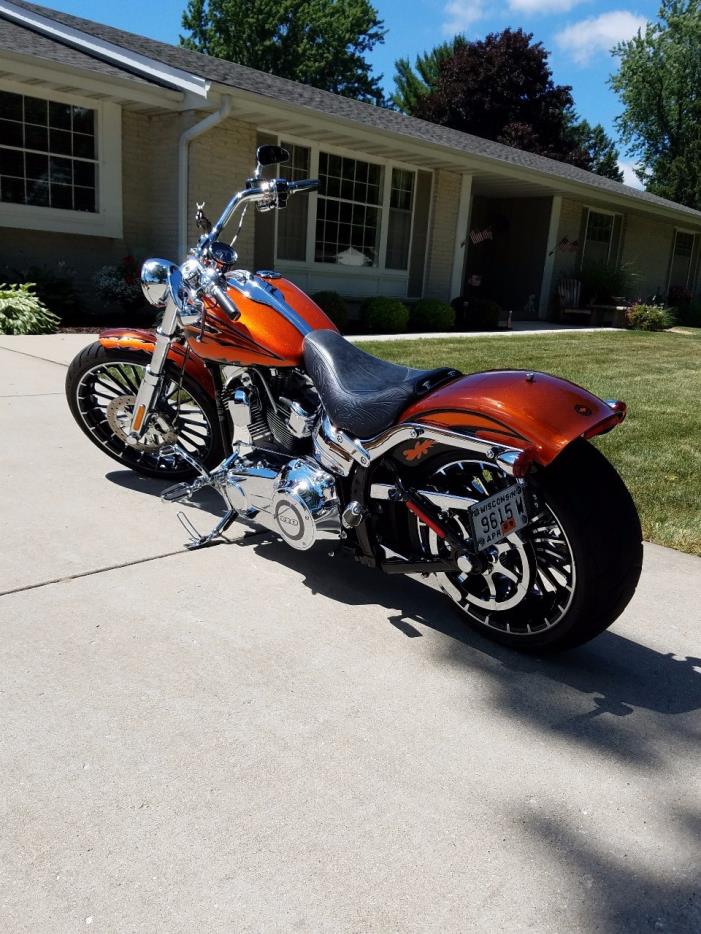 2014 Harley-Davidson BREAKOUT CVO