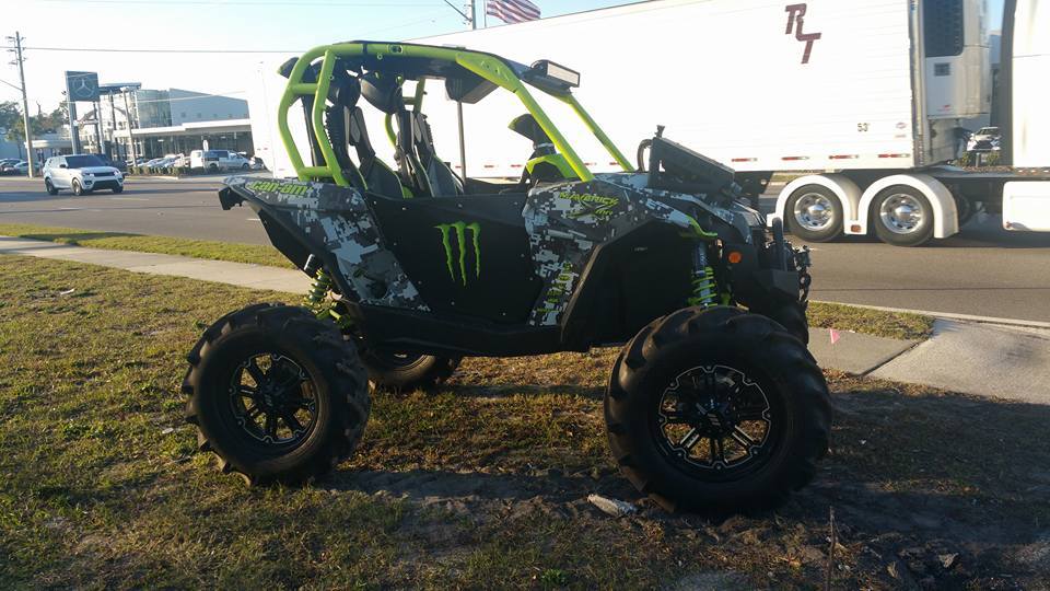 2015 Can-Am MAVERICK 1000R