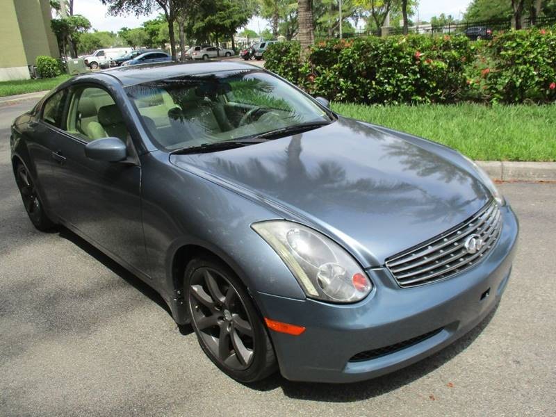 2005 Infiniti G35 Base