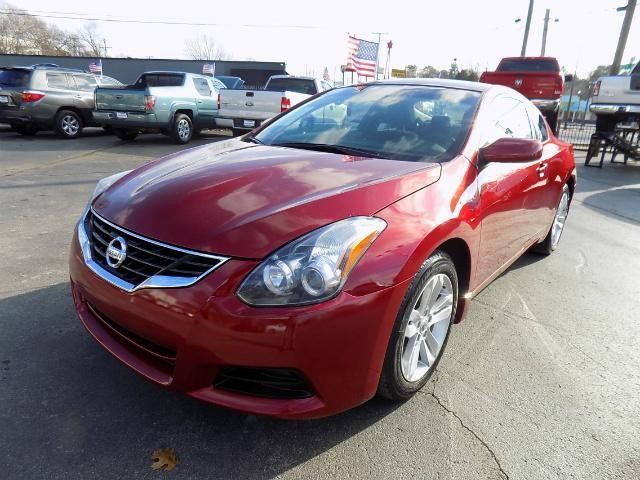 2013 Nissan Altima 2.5 S 2dr Coupe