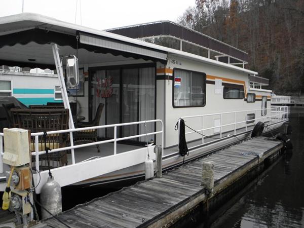1977 Sumerset 14x58 Houseboat