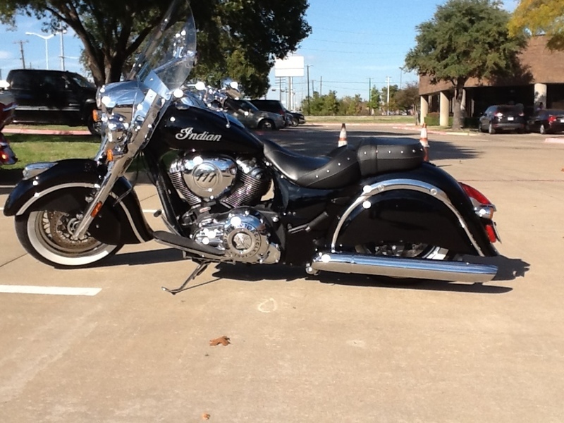 2015 Indian Chief Classic Thunder Black