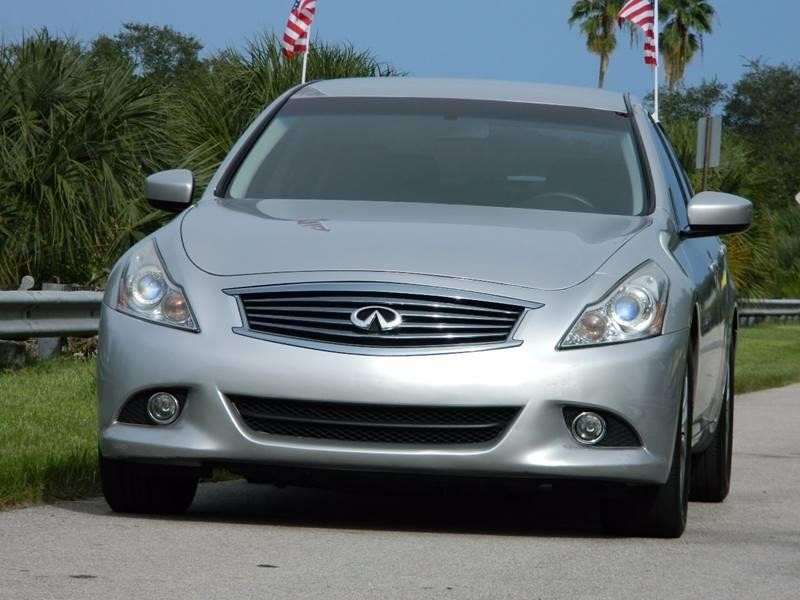 2011 Infiniti G25 Sedan Base 4dr Sedan