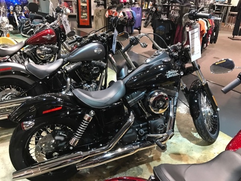 2017 Harley-Davidson FXDB - Street Bob