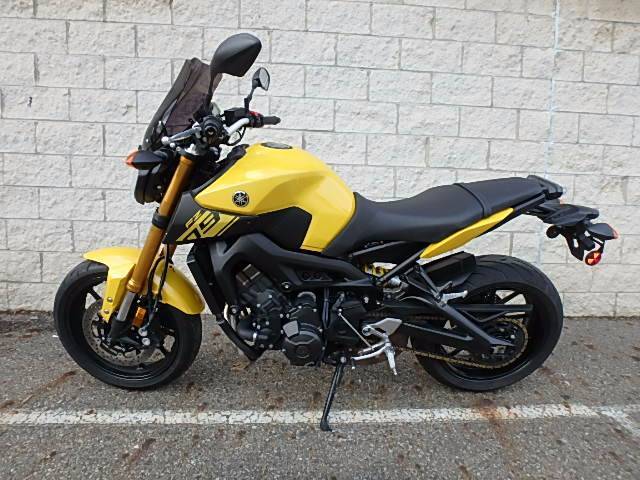 2015 Yamaha FZ-09