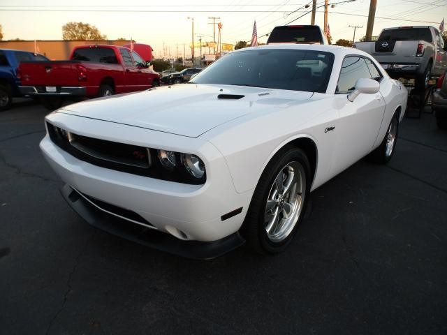 2010 Dodge Challenger 2dr Cpe R/T Classic