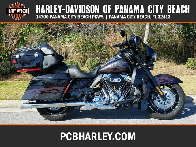 2010 Harley-Davidson FLHTCUSE SCREAMIN EAGLE ULTRA CLASSIC EL