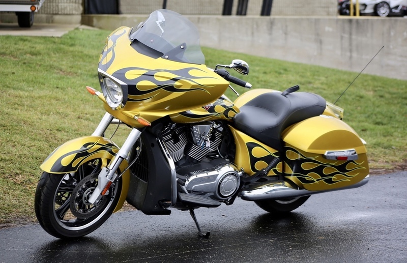 2014 Victory Cross Country Factory Custom Paint Tequi