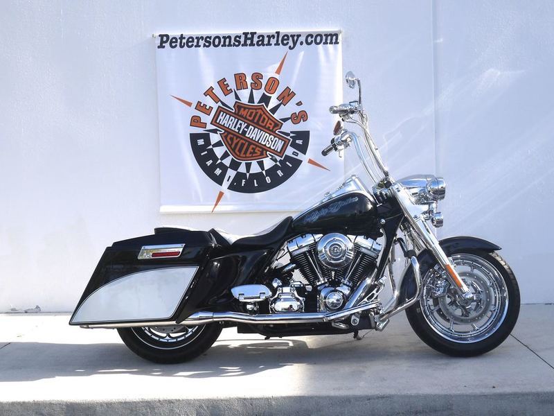 2007 Harley-Davidson FLHRSE3 - Road King Screamin' Eagle