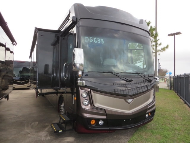 2017 Fleetwood DISCOVERY 40g