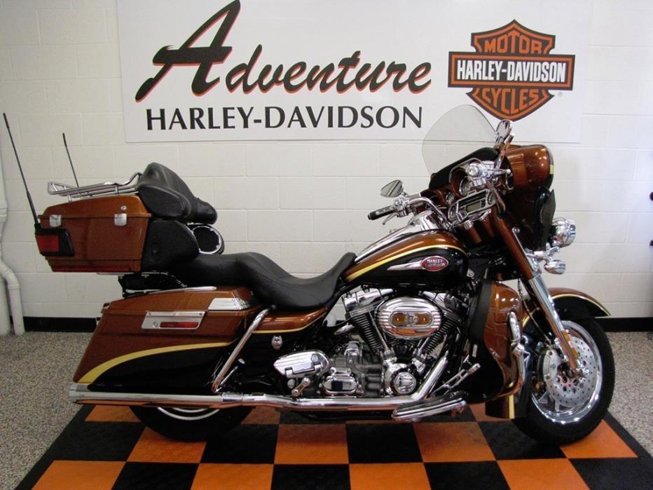 2008 Harley-Davidson CVO Electra Glide Ultra Classic FLHTCUSE 958628U