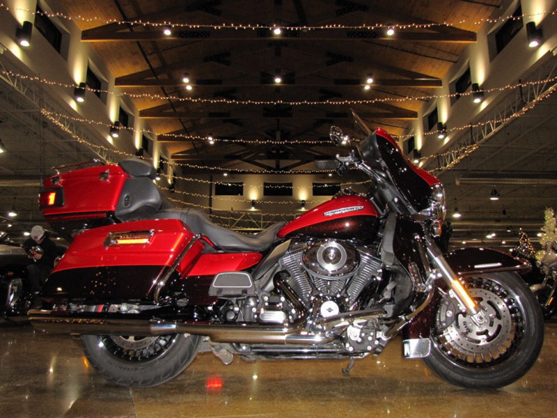 2013 Harley-Davidson ELECTRA GLIDE ULTRA LIMITED FLHTK