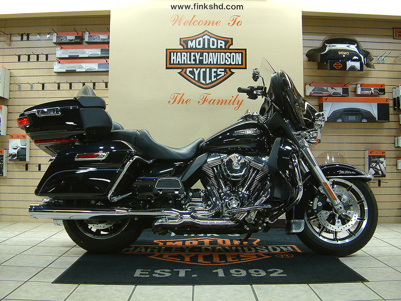 2014 Harley-Davidson FLHTCU - Electra Glide Ultra Classic