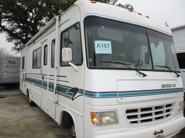 1997 Thor Hurricane 30Q