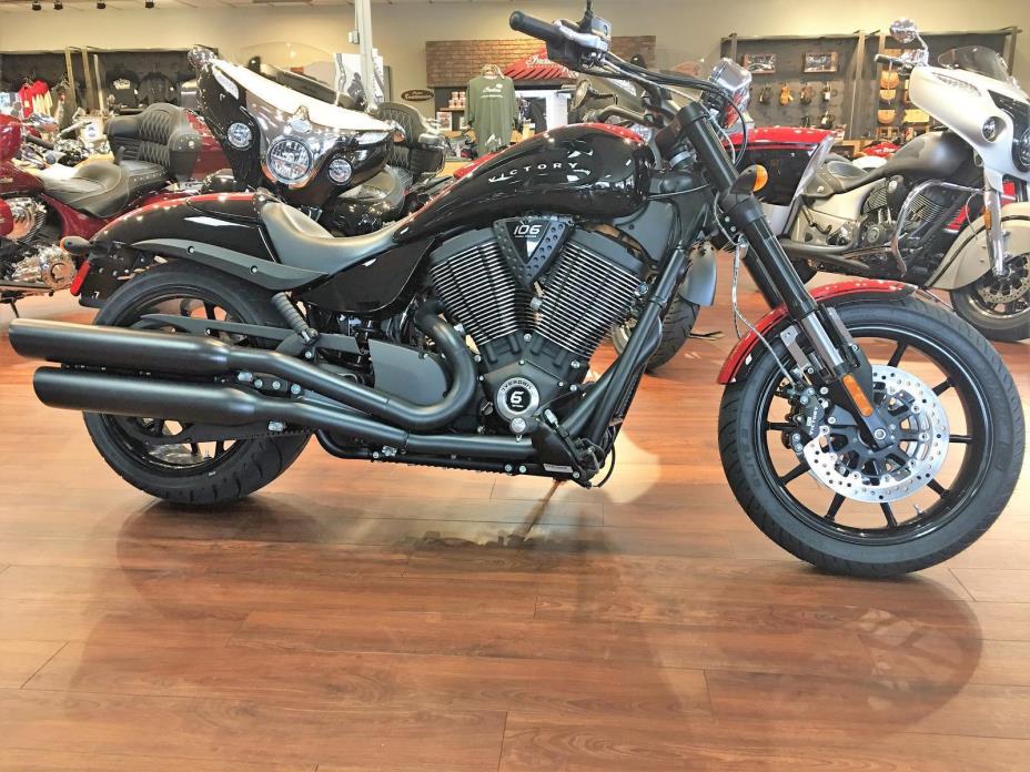 2016 Victory HAMMER S