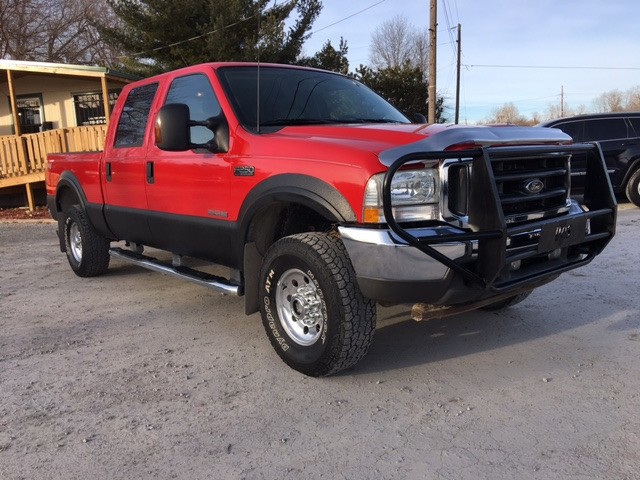 2003 Ford F250 Crew Cab 4x4 6-speed lots of new parts! CLEAN!