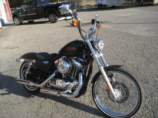 2012 Harley-Davidson Sportster Seventy Two XL1200V