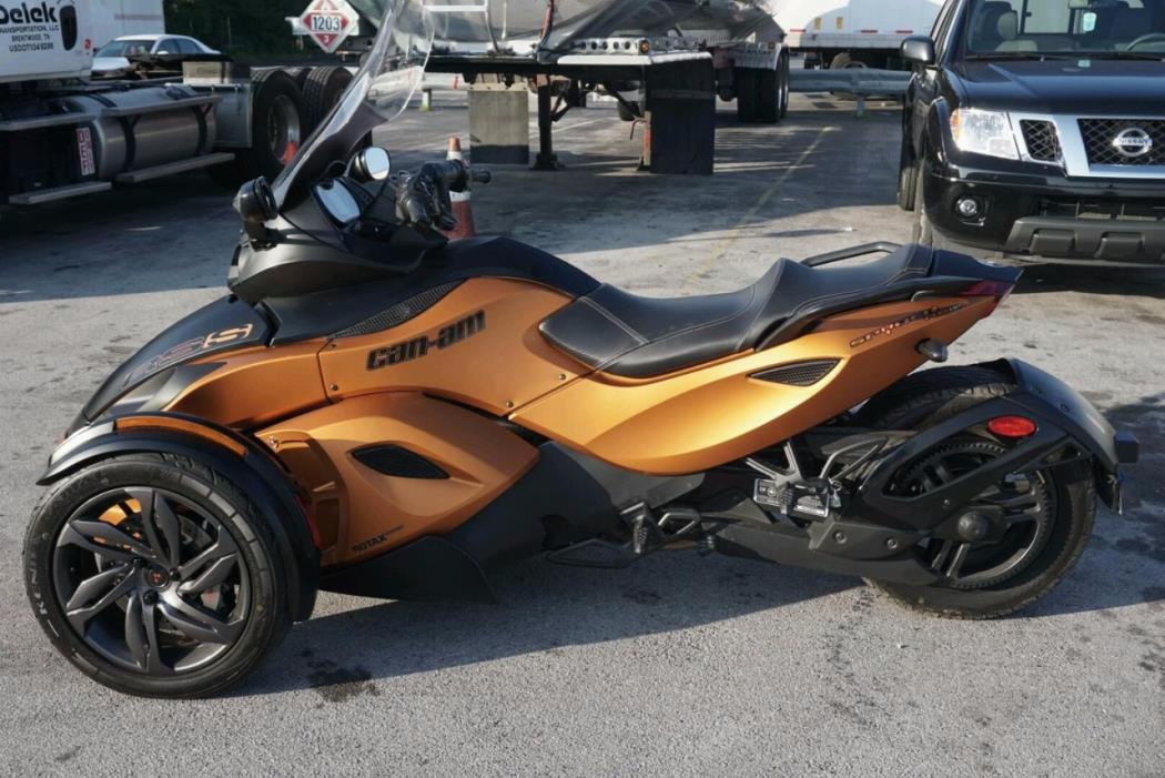 2013 Can-Am SPYDER RS-S SE5