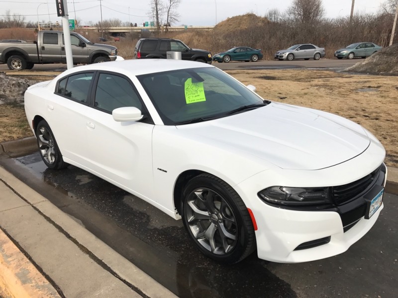 2016 Dodge Charger 4dr Sdn R/T RWD