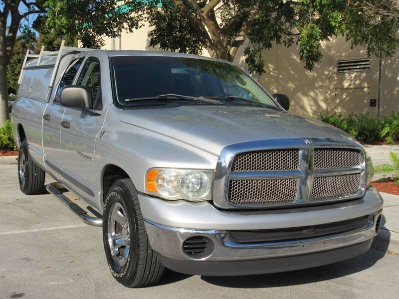 2002 Dodge Ram Pickup 1500 SLT 4dr Quad Cab 2WD LB