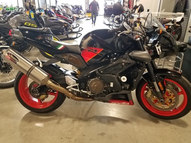 2004 Aprilia RSV Tuono