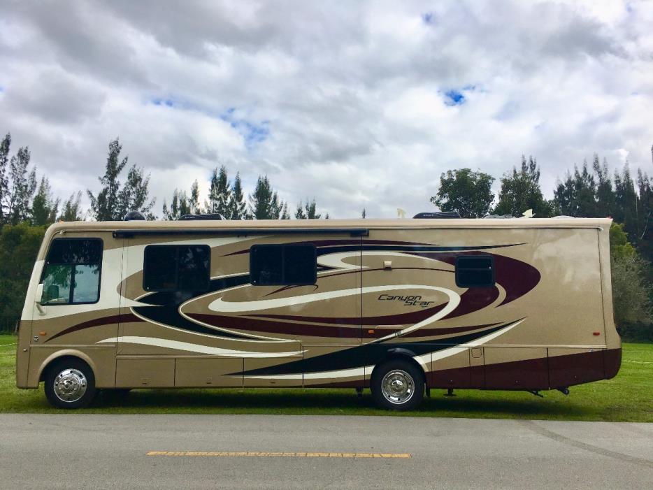 2013 Newmar CANYON STAR 3612